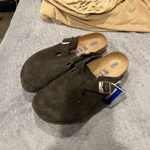 never worn new with tags birks brown cloth size 40